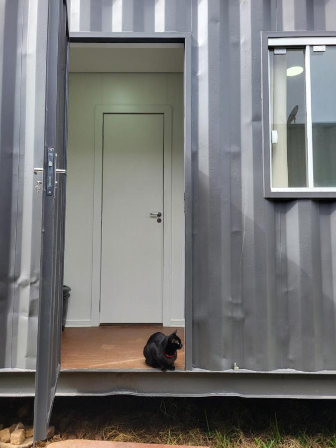 Apartment Container *