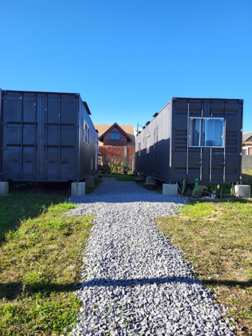 Container